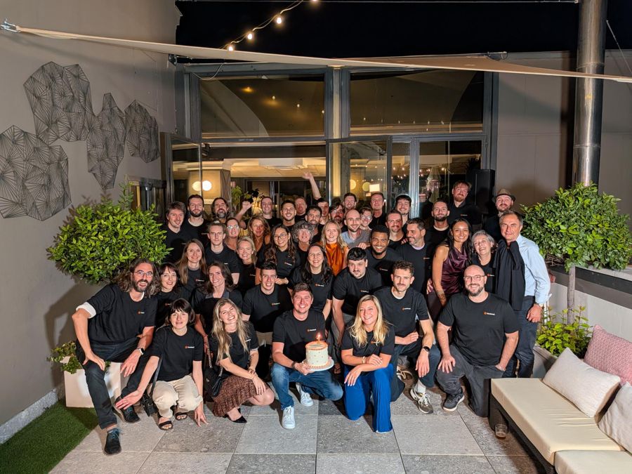Team photo, evening group